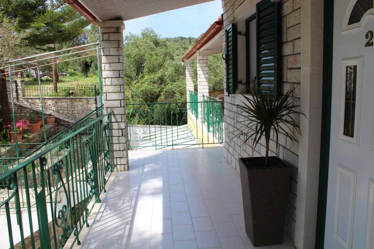 Paxos Rock Apartments Gaios Exterior foto